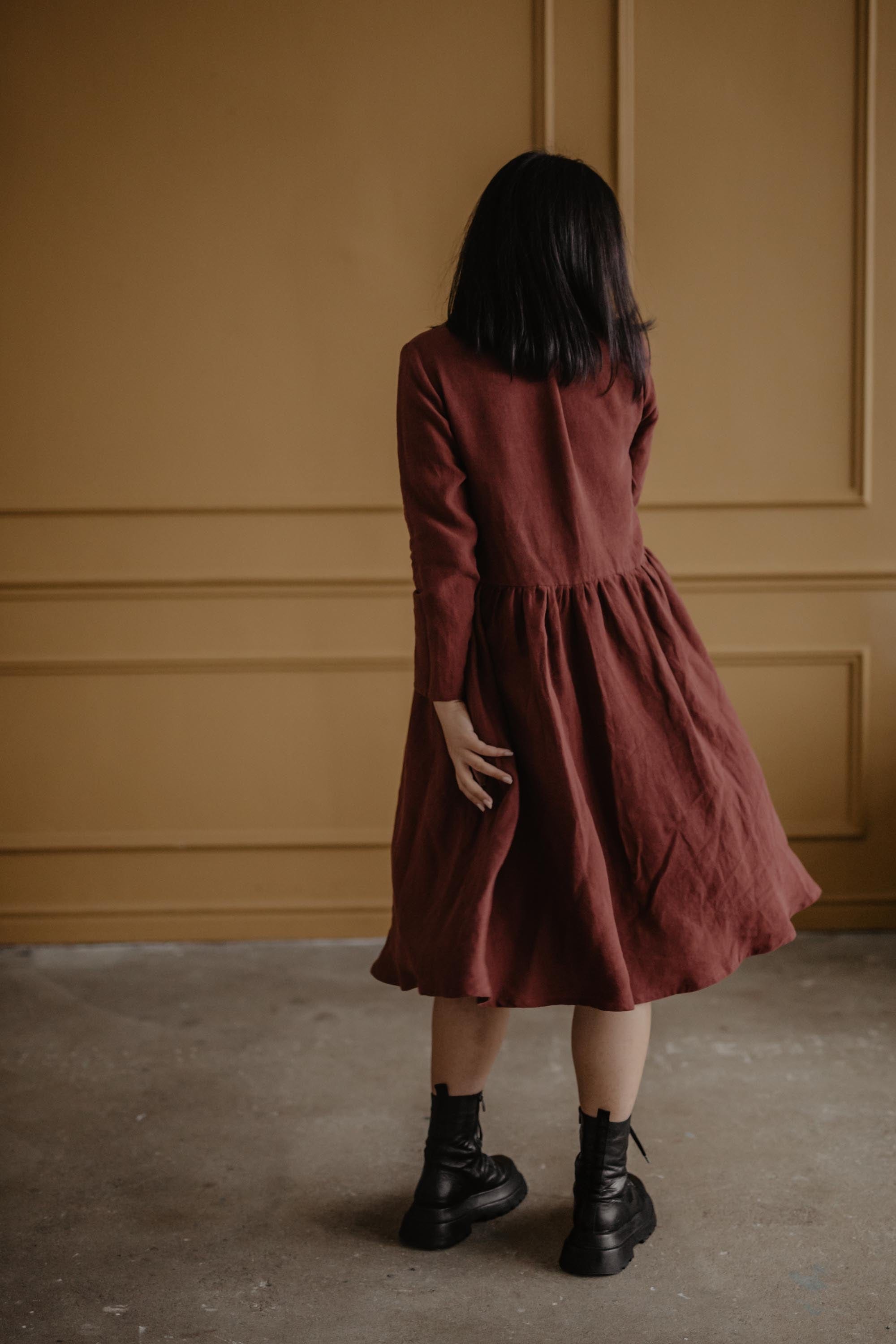Leinenkleid LAPLAND in Midilänge - Terrakotta