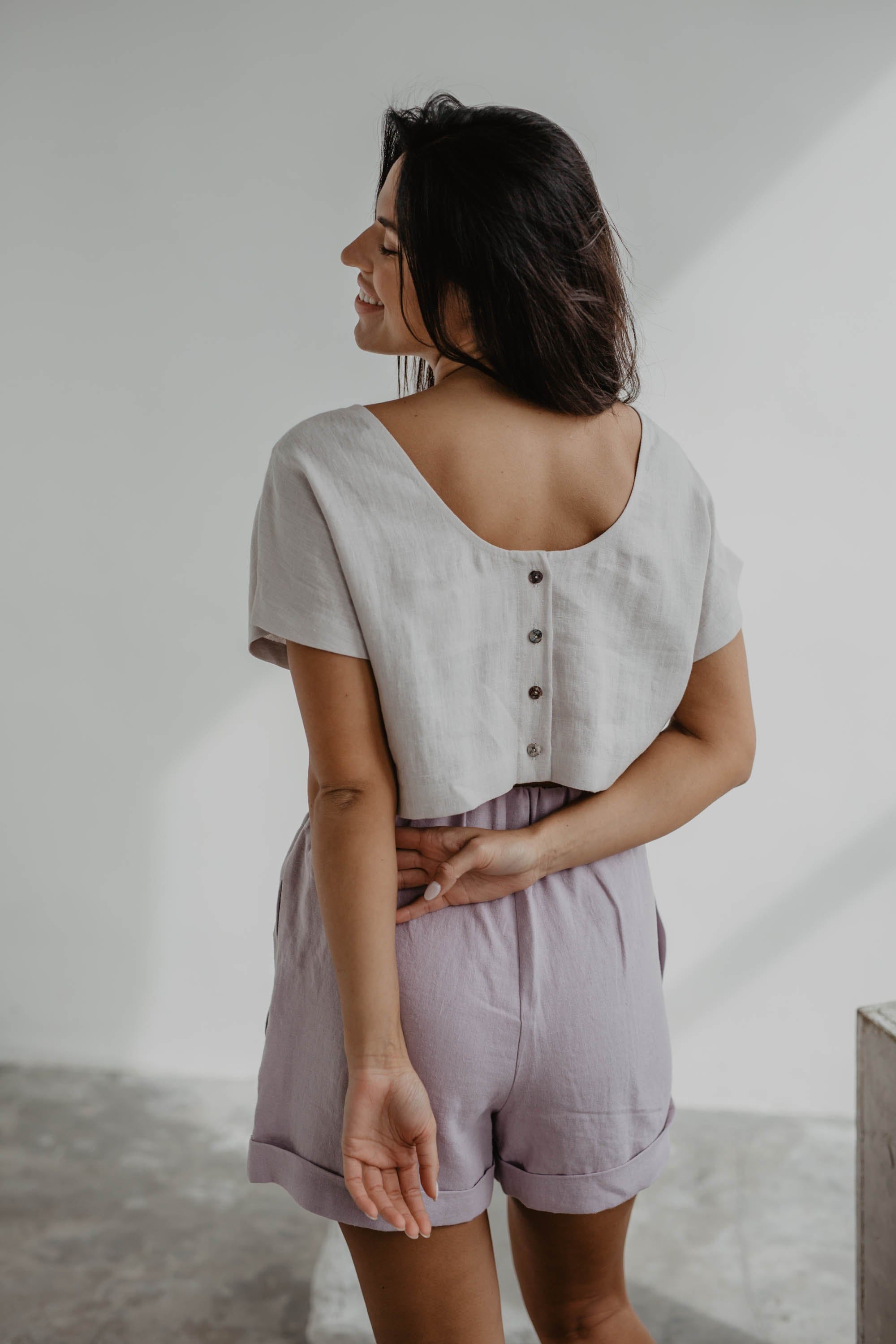 Leinencroptop LISA mit Knöpfen - Creme