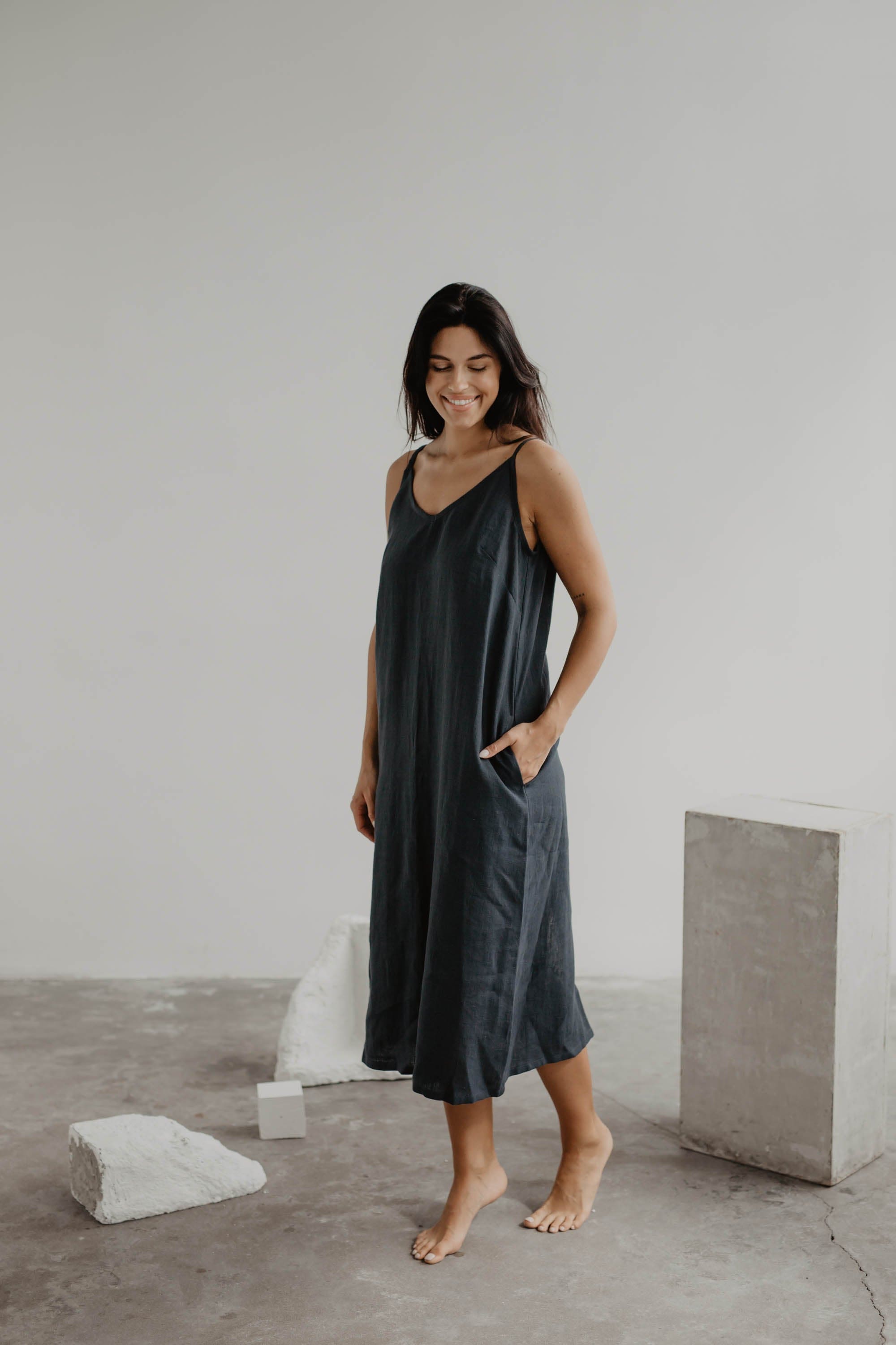 Langes Leinenkleid JAKARTA - Anthrazit