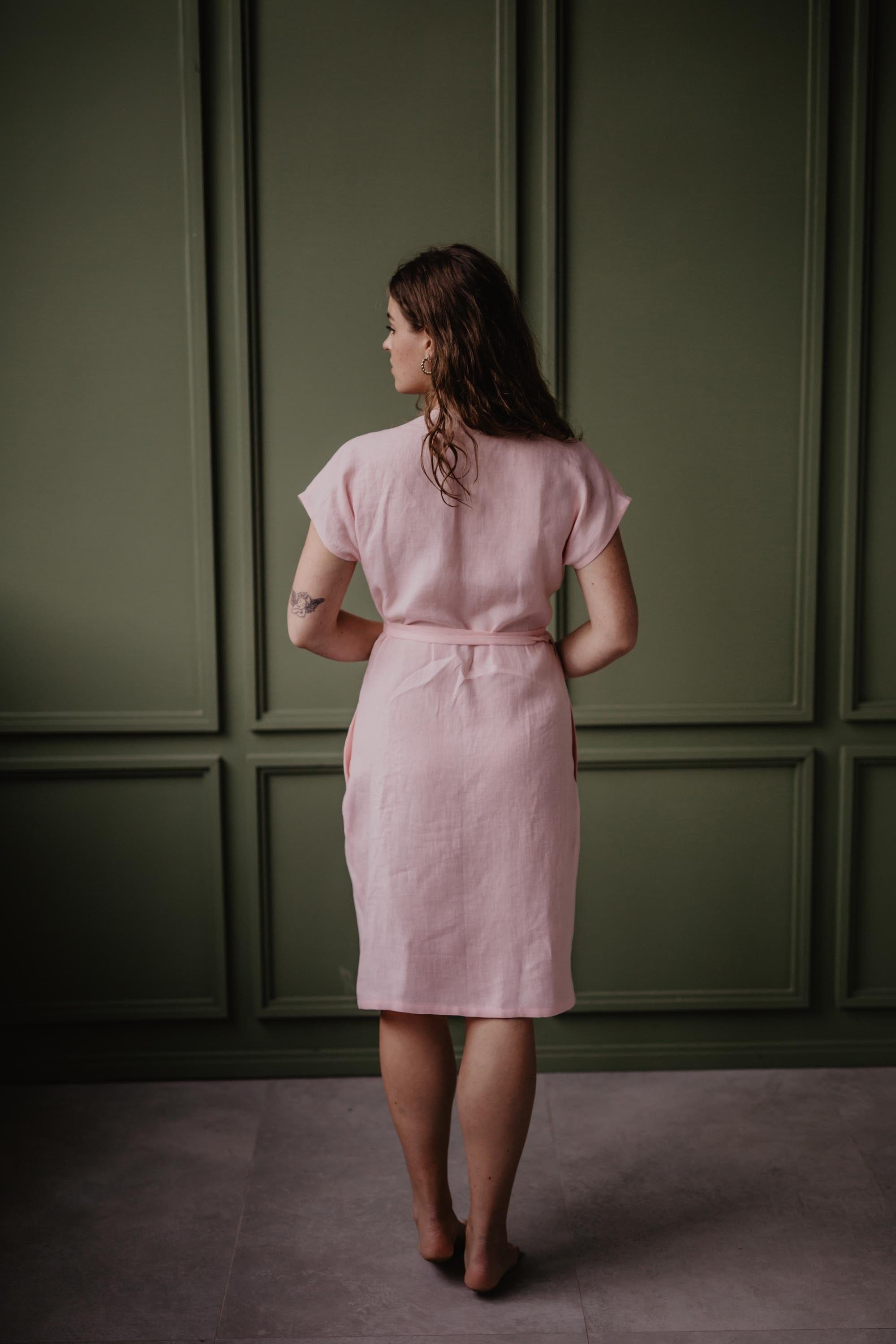 Leinenwickelkleid OLIVIA - Viva Magenta