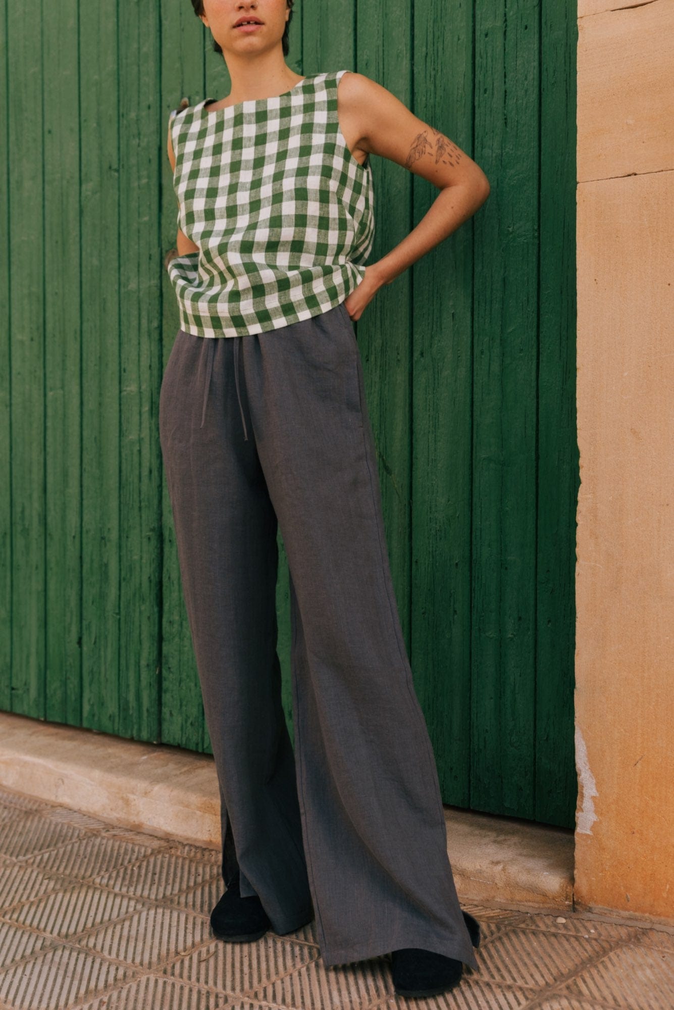 Breite Leinenhose LEAH mit Schlitzen - Anthrazit