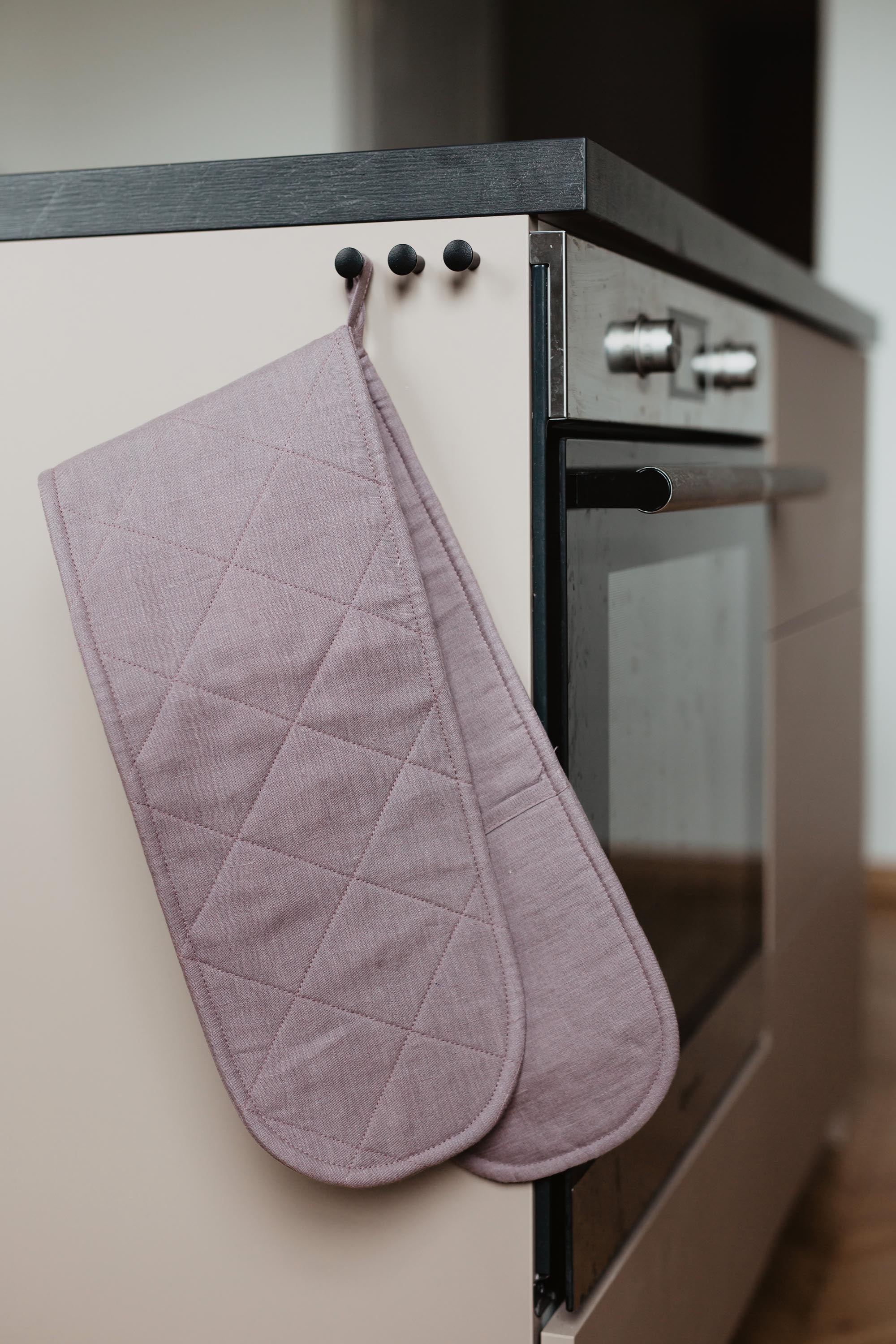 Dusty Rose Linen Double-Oven Mitt By AmourlInen