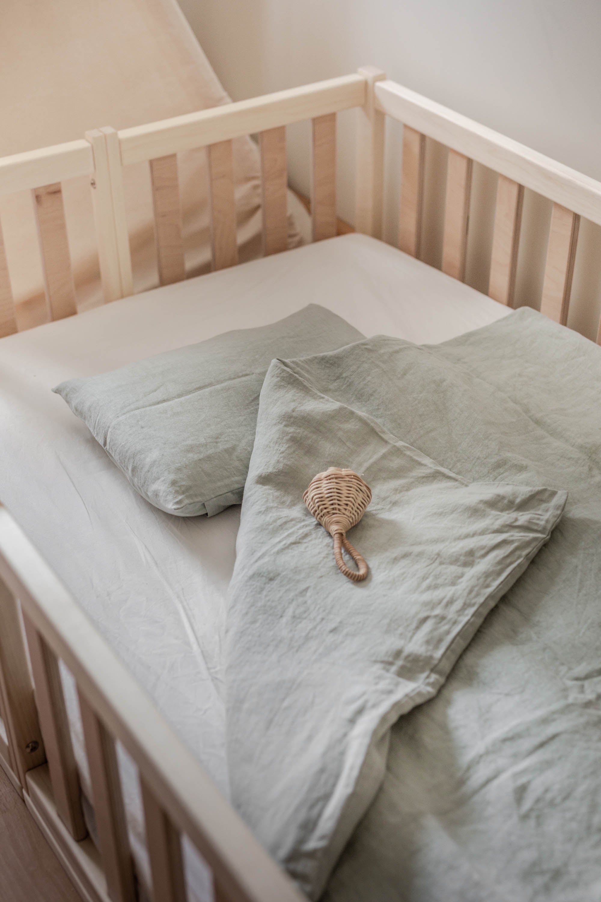 Set Sage Green Linen Baby Bedding By AmourlInen