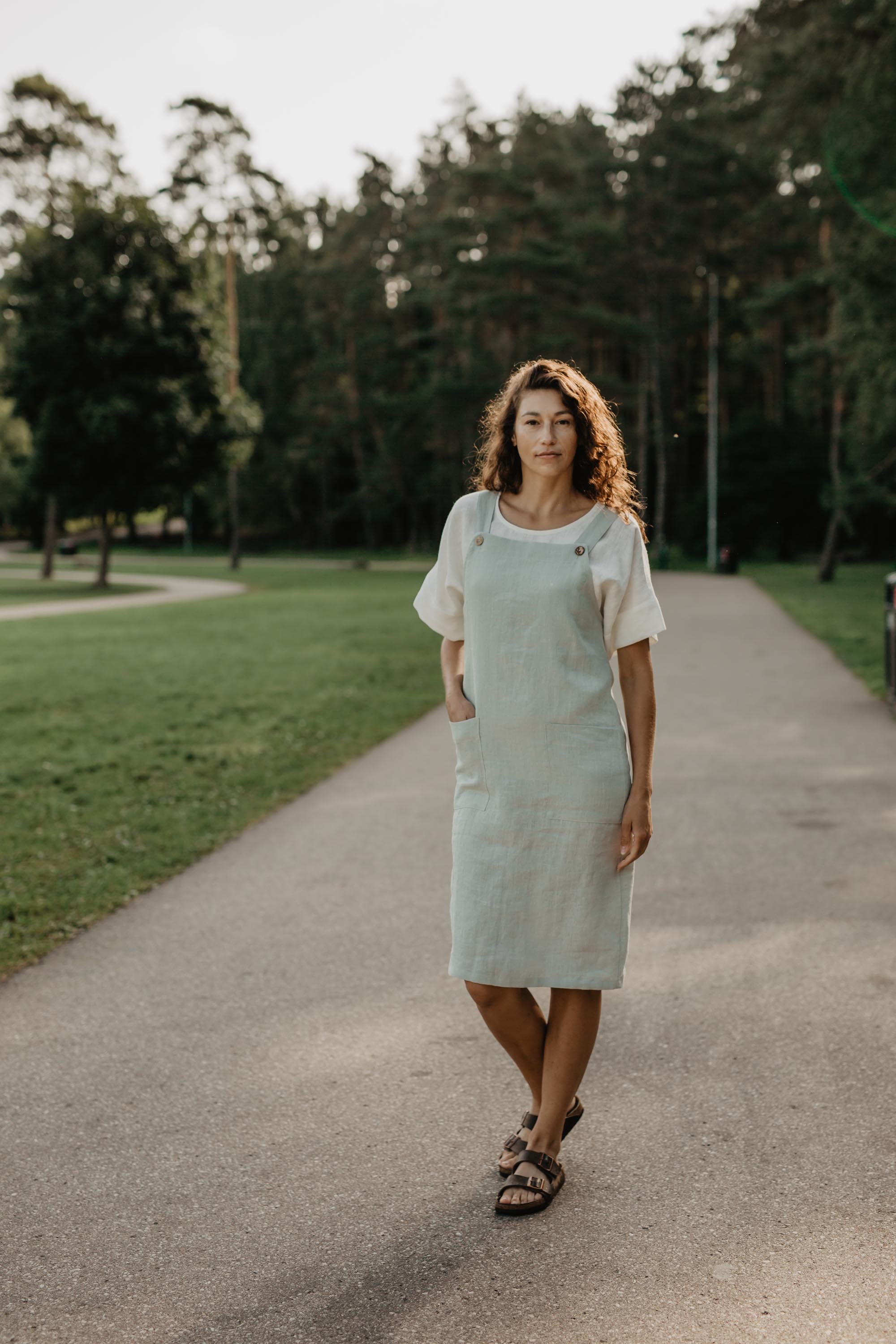 Leinenlatzkleid JADE - Salbeigrun