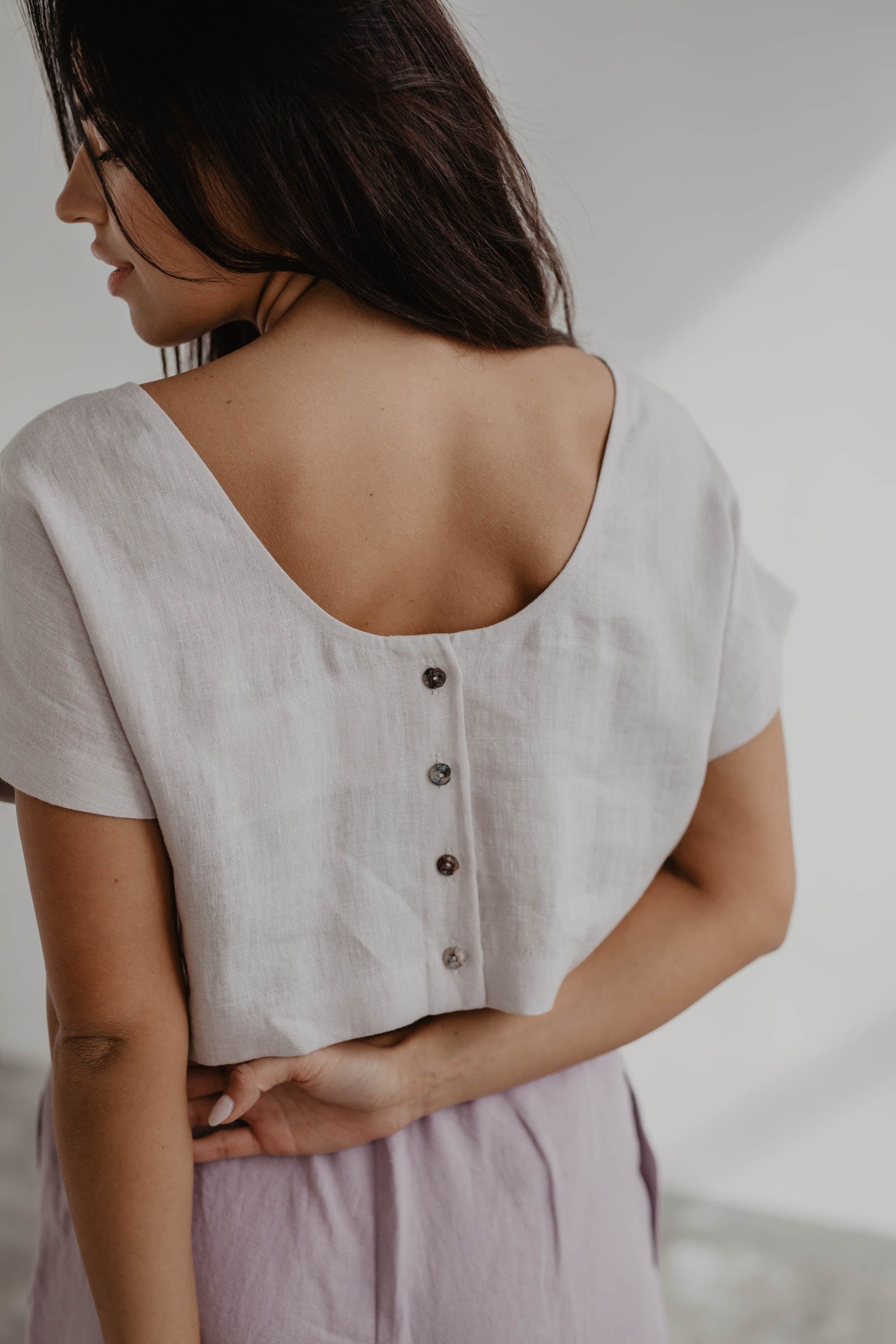 Leinencroptop LISA mit Knöpfen - Creme
