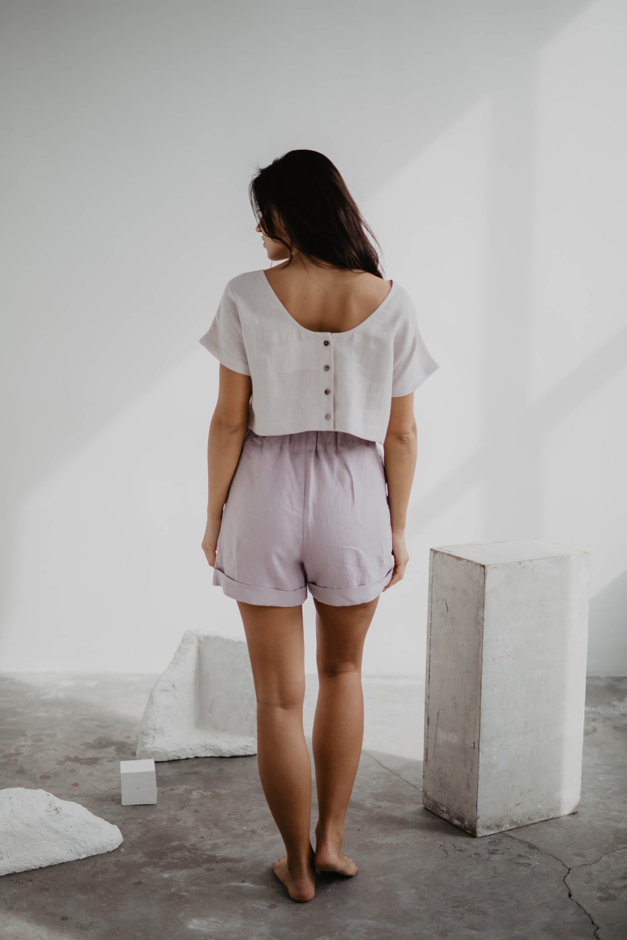 Leinencroptop LISA mit Knöpfen - Creme