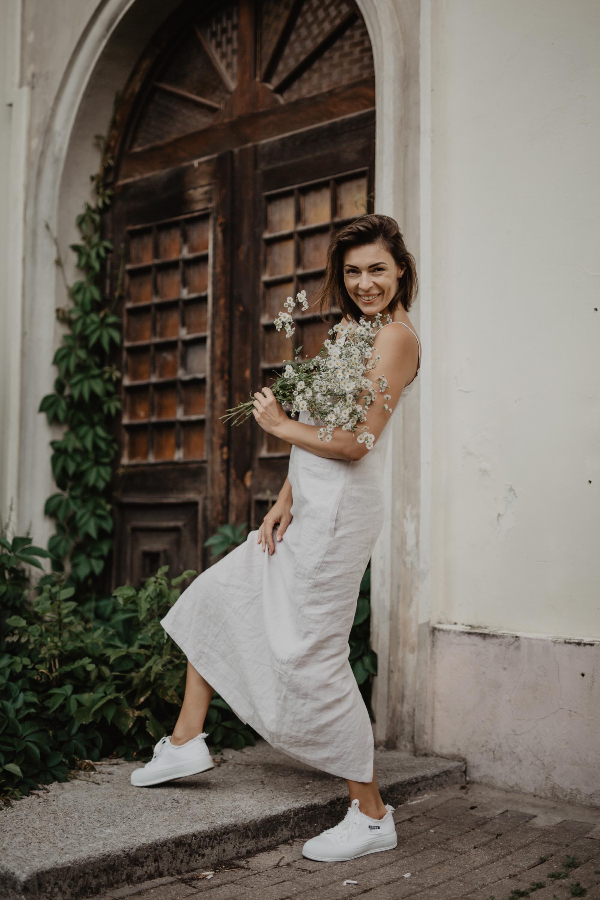 Langes Leinenkleid JAKARTA - Creme