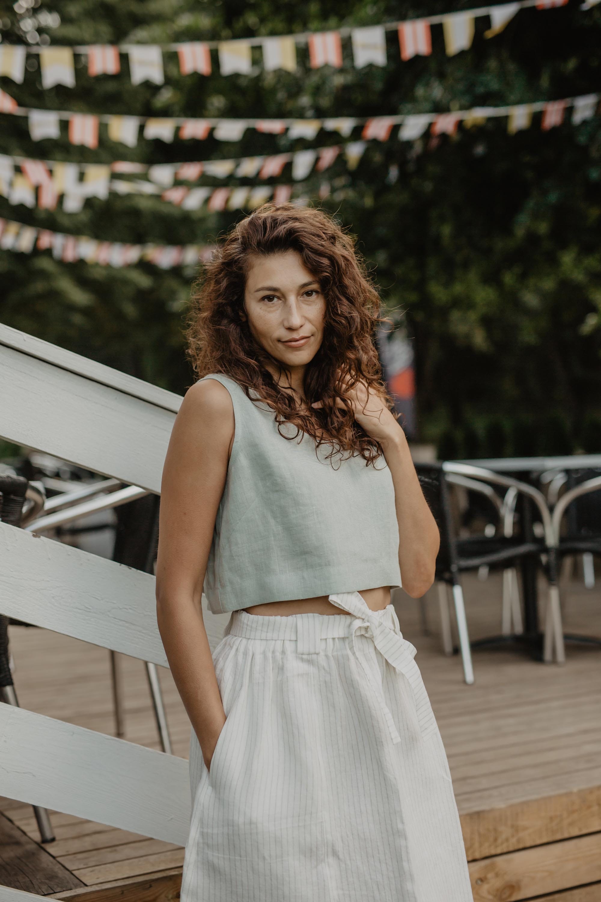 Mini-Crop-Top aus Leinen PIPPA - Salbeigrun