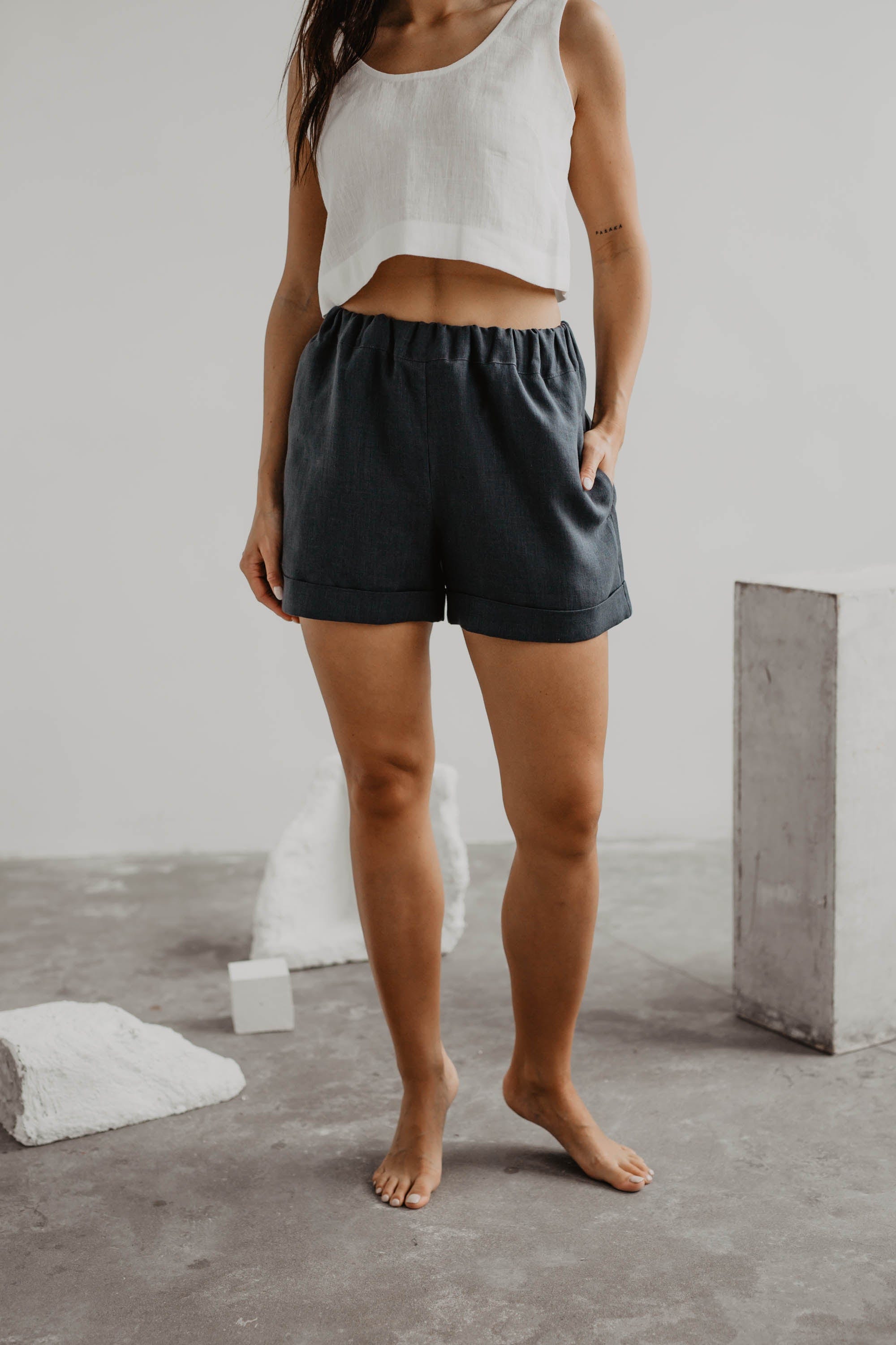 Leinenshorts MIA - Anthrazit