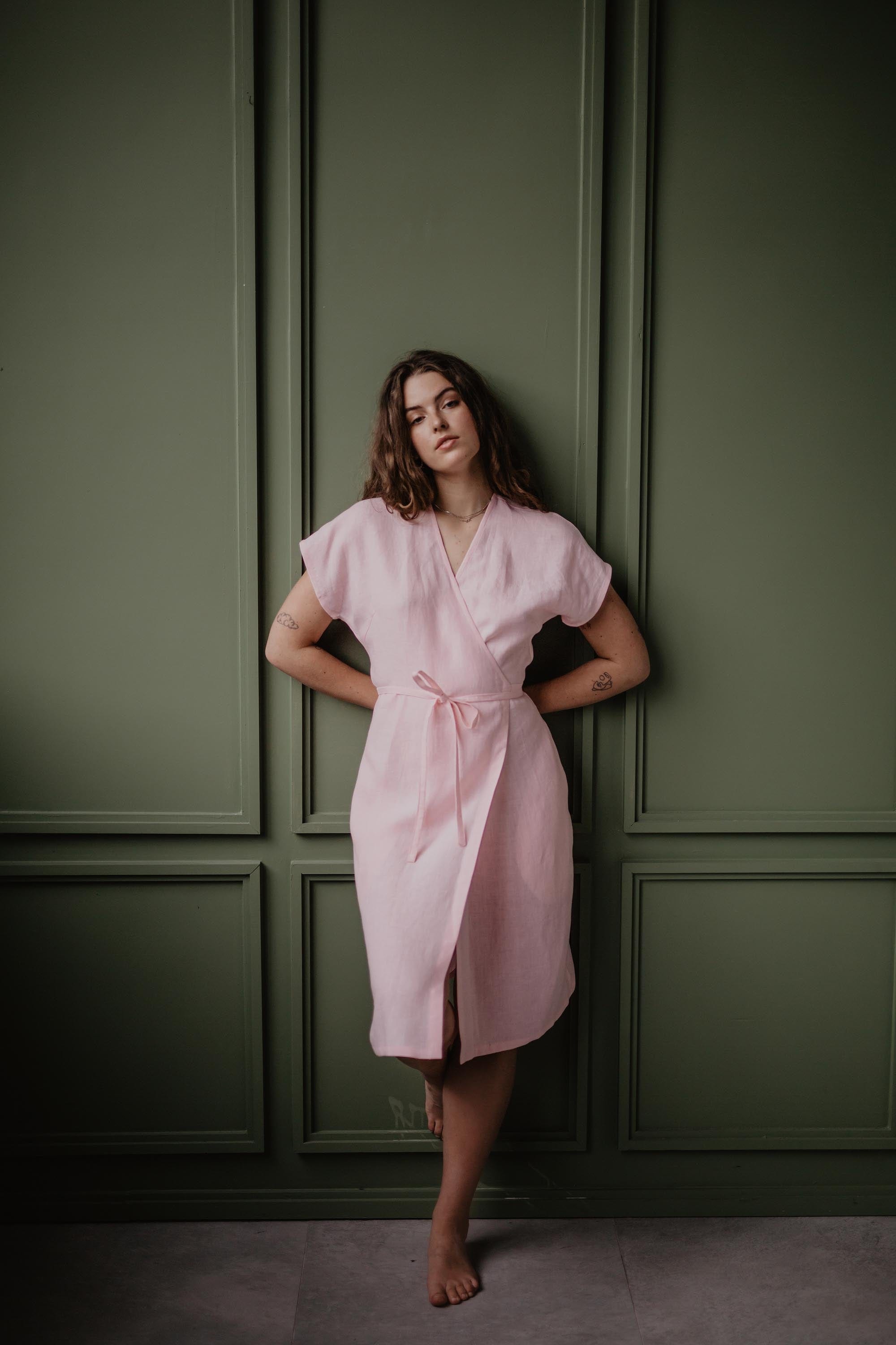 Leinenwickelkleid OLIVIA - Viva Magenta