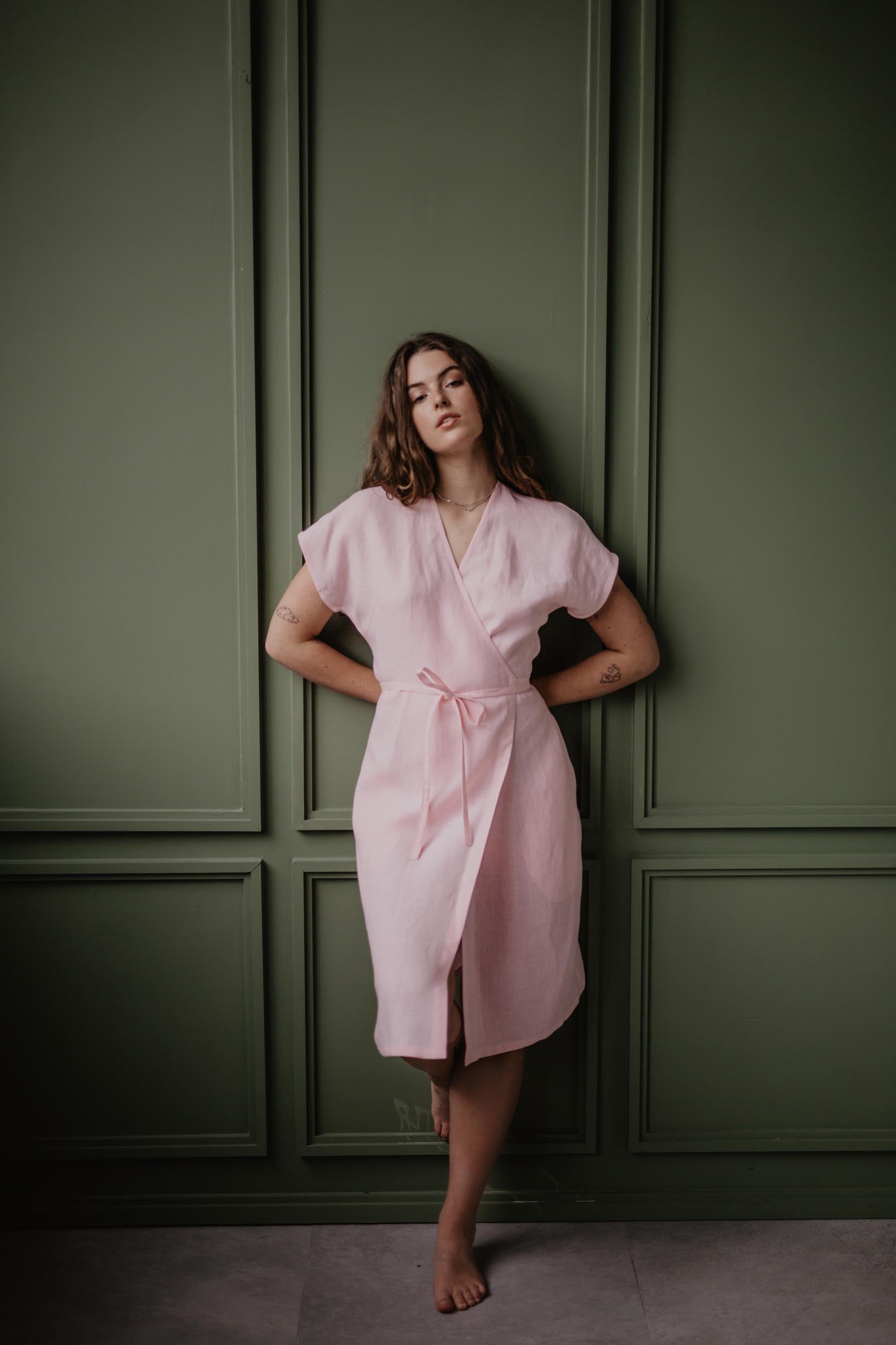 Leinenwickelkleid OLIVIA - Viva Magenta
