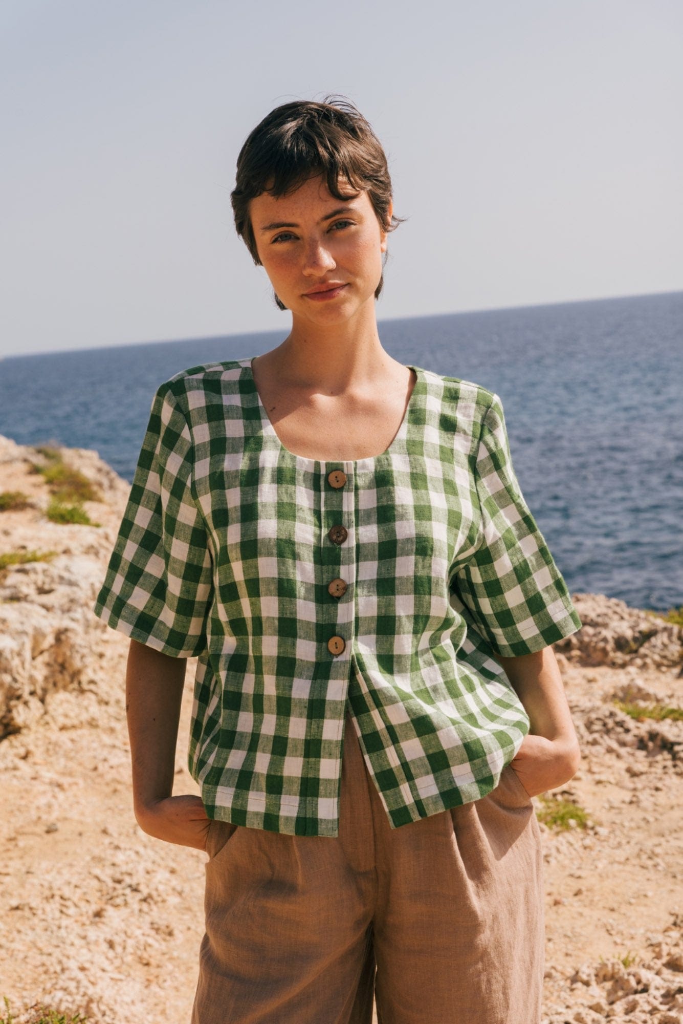 Leinentop MAEVE mit Knöpfen - Grünes Gingham