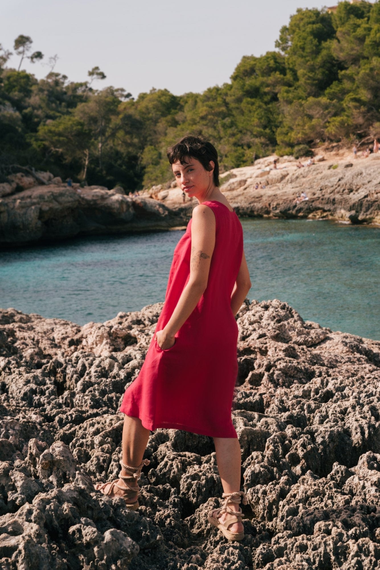 Lockeres Leinenkleid NORAH - Viva Magenta