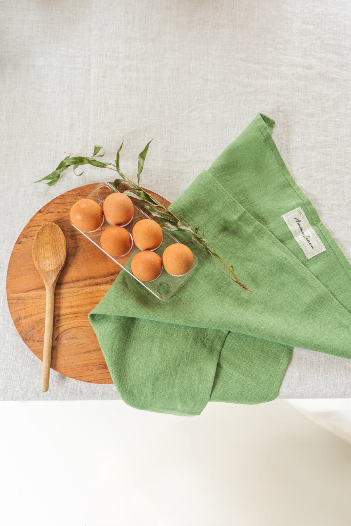 Geschirrtuch aus Leinen in Matcha Grün