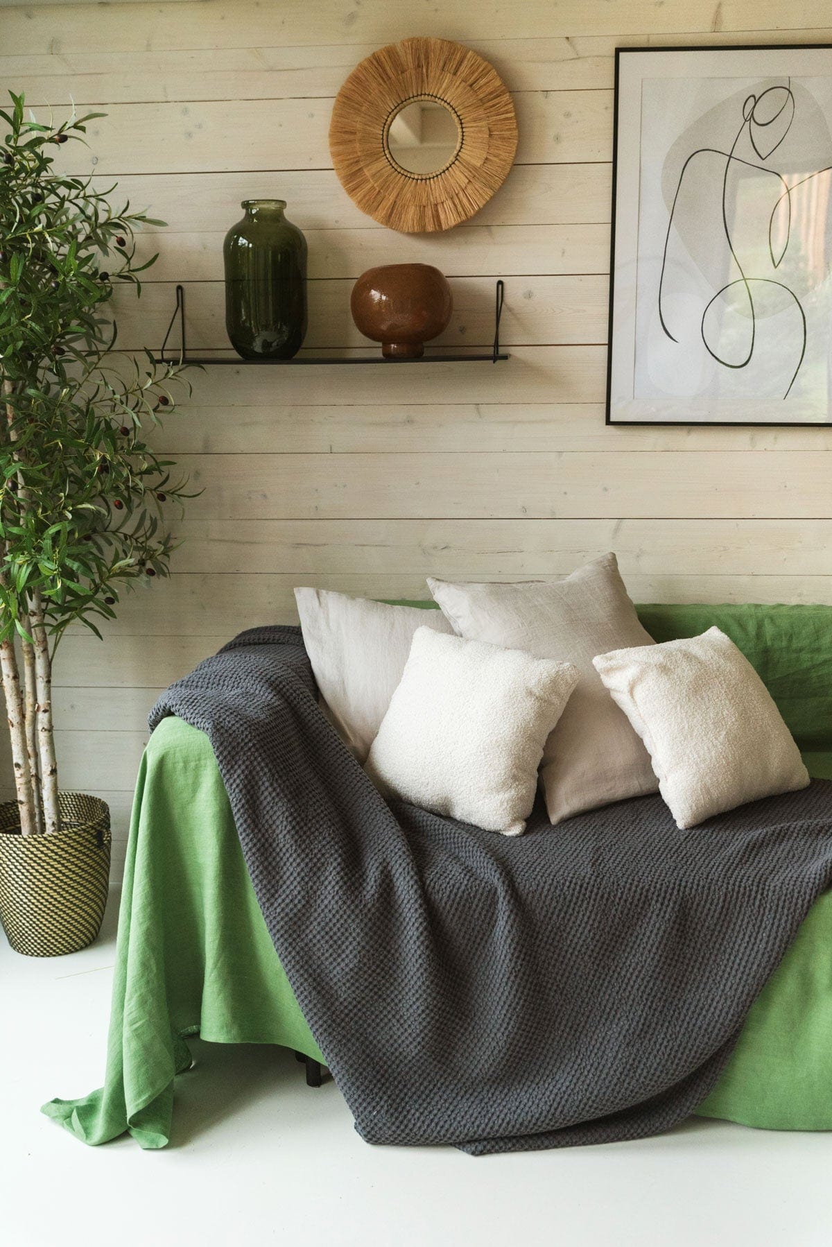 AmourLinen Leinen-Waffeldecke 53x81"/135x205cm / Anthrazit Leinen-Waffelbettüberwurf in Anthrazit Dunkler Leinenbettüberwurf | AmourLinen | Waffeldecke