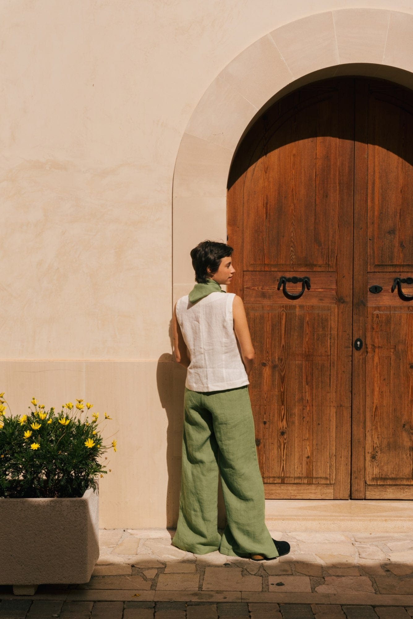 Breite Leinenhose LEAH mit Schlitzen - Matcha Grün