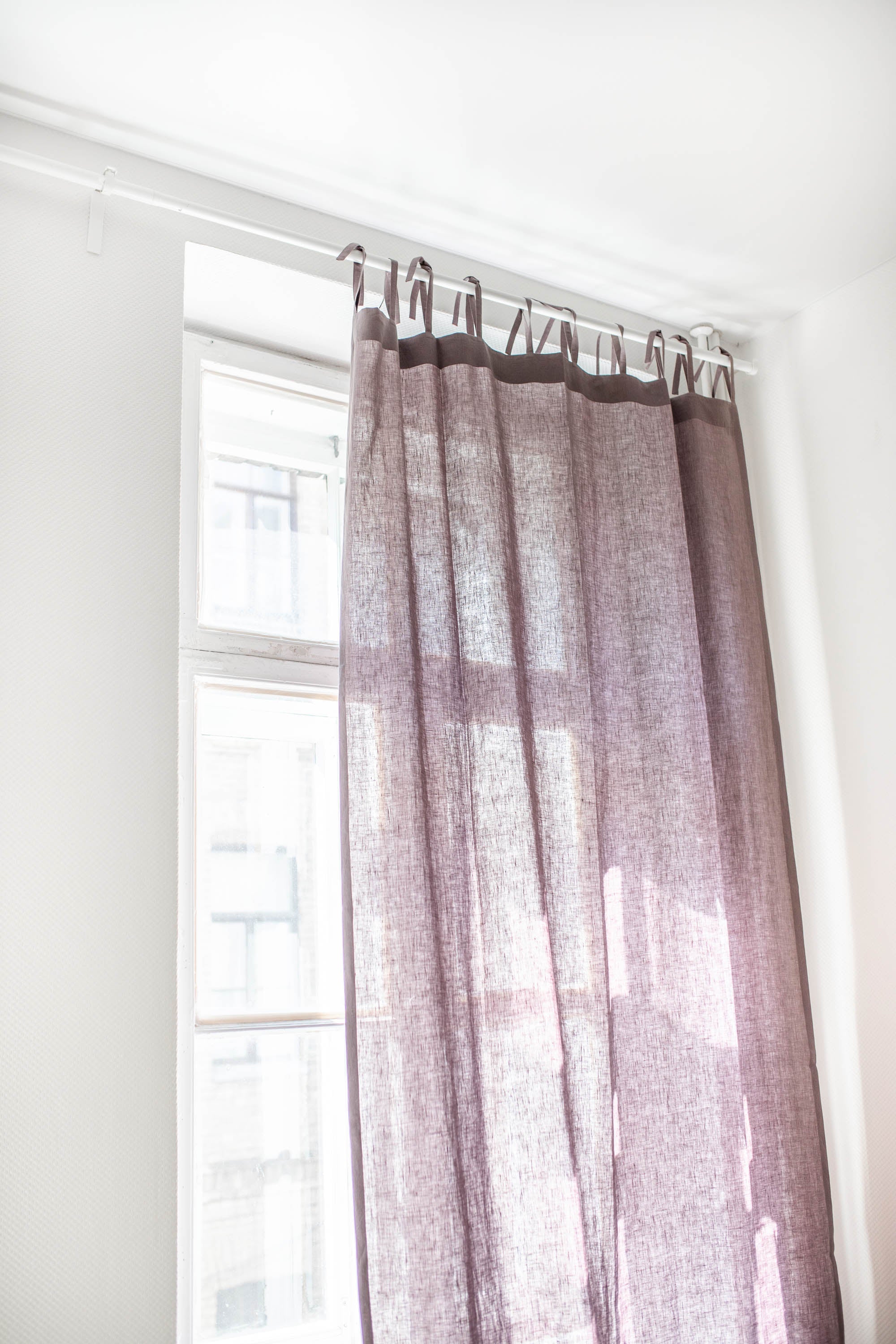 Leinenvorhang mit Bindeband in Dusty Lavender