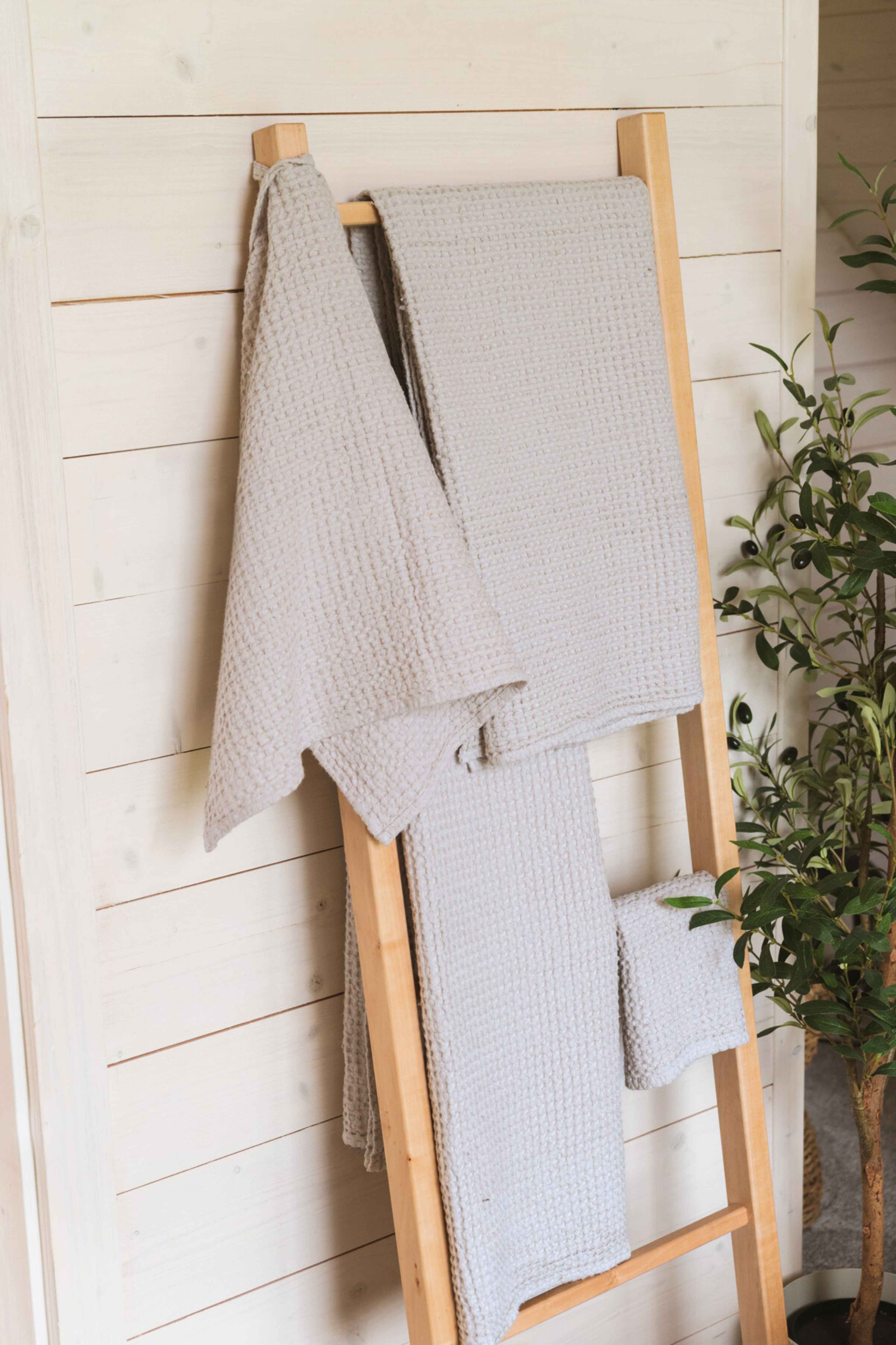Wabenhandtuch-Set aus Leinen in Creme